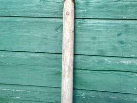Freecycle Vintage garden rake with riveted tines
