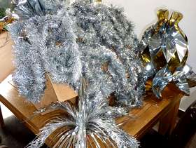 Freecycle Miscellaneous Christmas decorations