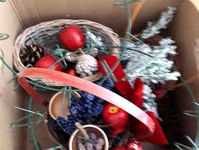 Freecycle Christmas crafting
