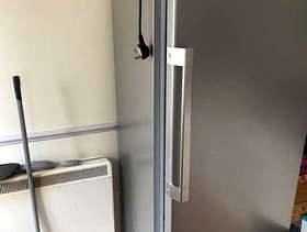 Freecycle Hotpoint standing fridge not in Garforth