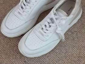 Freecycle Clarks New White Leather and Beige Suede Trainers