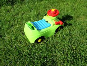 Freecycle Toddler's toy car