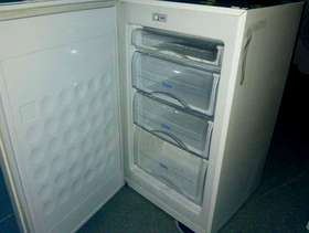 Freecycle Undercounter freestanding freezer