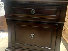 Freecycle Mahogany bedside units