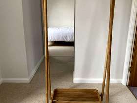 Freecycle Clothes rail