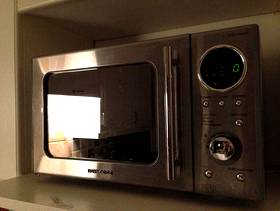 Freecycle Microwave