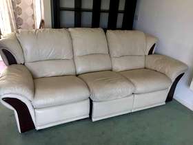 Freecycle 3 seater reclining sofa