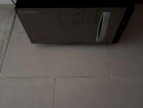 Freecycle Russel Hobbs Microwave Oven