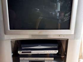 Freecycle JVC TV with DVD, VHS player and DVDs