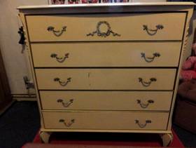 Freecycle Chest of drawers