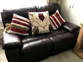 Freecycle 3 & 2 seater leather coaches