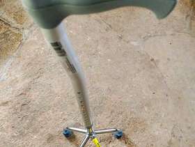 Freecycle Various mobility aids.