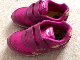 Freecycle Girls reebok trainers