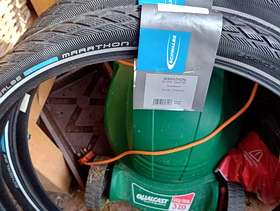 Freecycle Shwalbe tyres