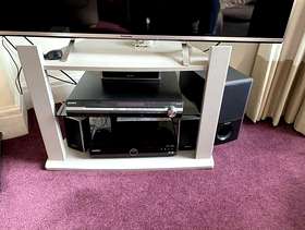 Freecycle TV stand