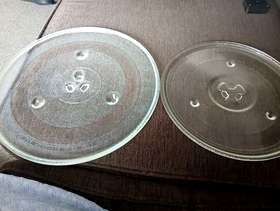 Freecycle Microwave turntable plates