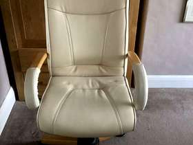 Freecycle Swivel chairs