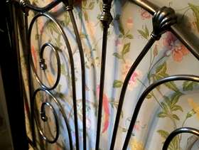 Freecycle Double bed frame