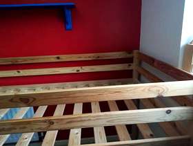 Freecycle Childs Cabin Bed