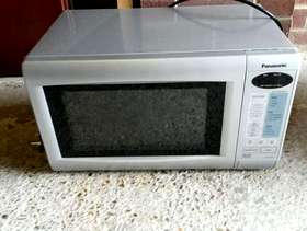 Freecycle Microwave