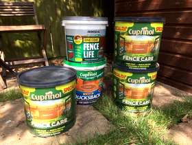 Freecycle Ronseal & cuprinol 1 coat fence stain