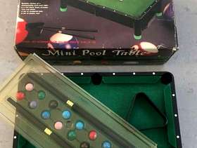 Freecycle Mini Pool Table Billiards