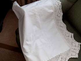 Freecycle Pair of Vintage White Pillowcases
