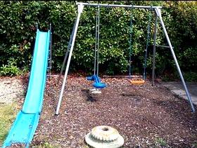 Freecycle Children's slide and swings
