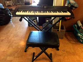 Freecycle Keyboard, stand and stool