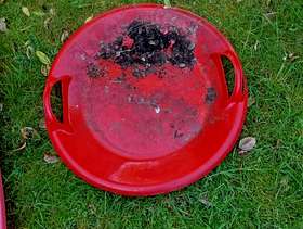 Freecycle Child's round sledge