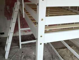 Freecycle Raised bed (not bunk bed) with space underneath
