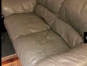 Freecycle DFS 3 Piece Sofa Set