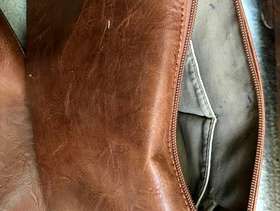 Freecycle Stylish Tan Leather Shoulder Bag with smaller inner shoulder bag.