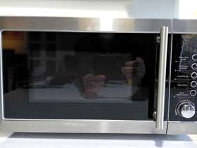 Freecycle Microwave