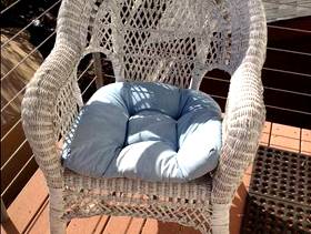 Freecycle Wicker chair for outdoor patio
