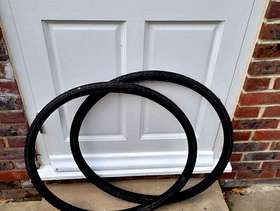 Freecycle A pair of Kenda bicycle tyres