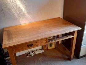 Freecycle Oak table