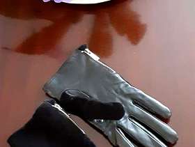 Freecycle New Redoute Black Leather/Suede Gloves