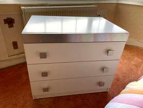 Freecycle 2 chest of drawers
