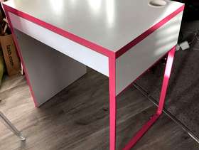 Freecycle IKEA desk - child