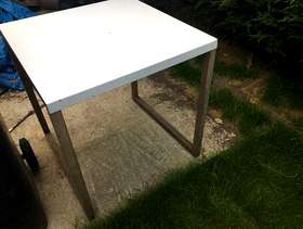 Freecycle Habitat outdoor table