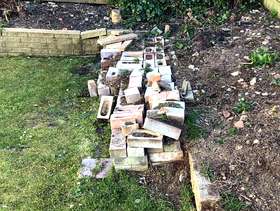 Freecycle Pile of bricks