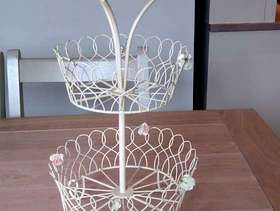 Freecycle Cake stand