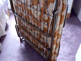 Freecycle Single fold away bed