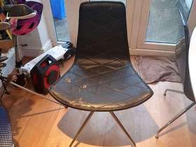 Freecycle 6 Black modern dining chairs