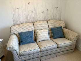 Freecycle Parker Knoll Settee
