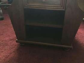 Freecycle Coffee table magazine rack holder