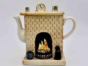 Freecycle Novelty Teapot