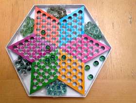 Freecycle Chinese Checkers - Board Game - Collect from Guildford GU1