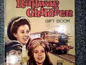 Freecycle The Railway Children Gift Book